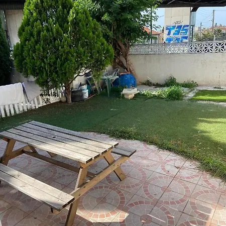 Maison Sainte Marthe بيت ضيافة