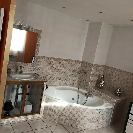 Maison Sainte Marthe Casa de hóspedes *